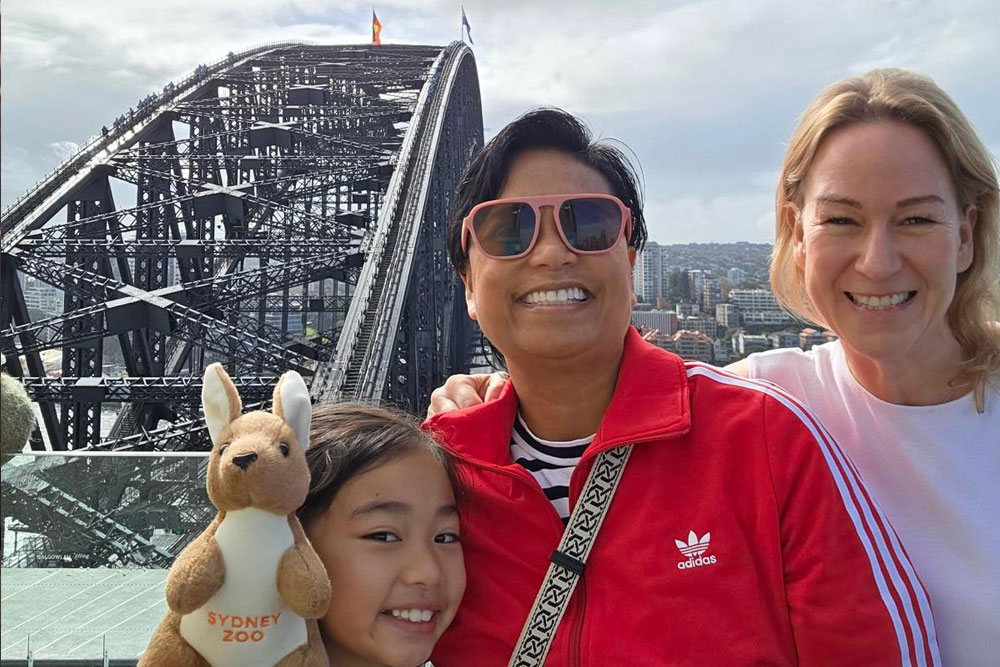 family posing for a selfie at the skyhouse lookout bridgemuseum
